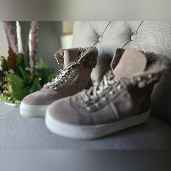 Sam Eldeman Gray Lace Up Fur Lined Winter Boots ~size 6 - Picture 2 of 9